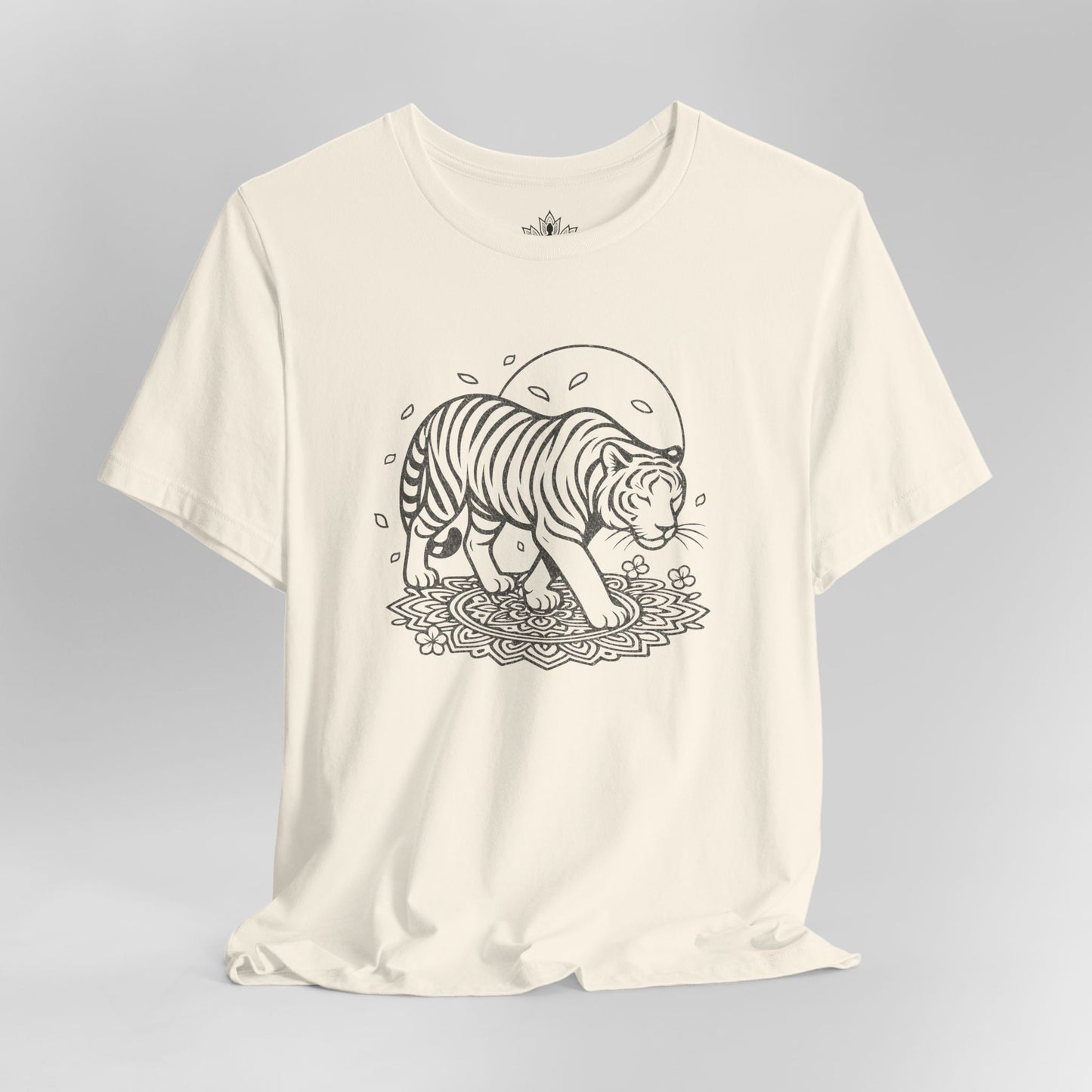 Peaceful Tiger – Mandala Flow Tee