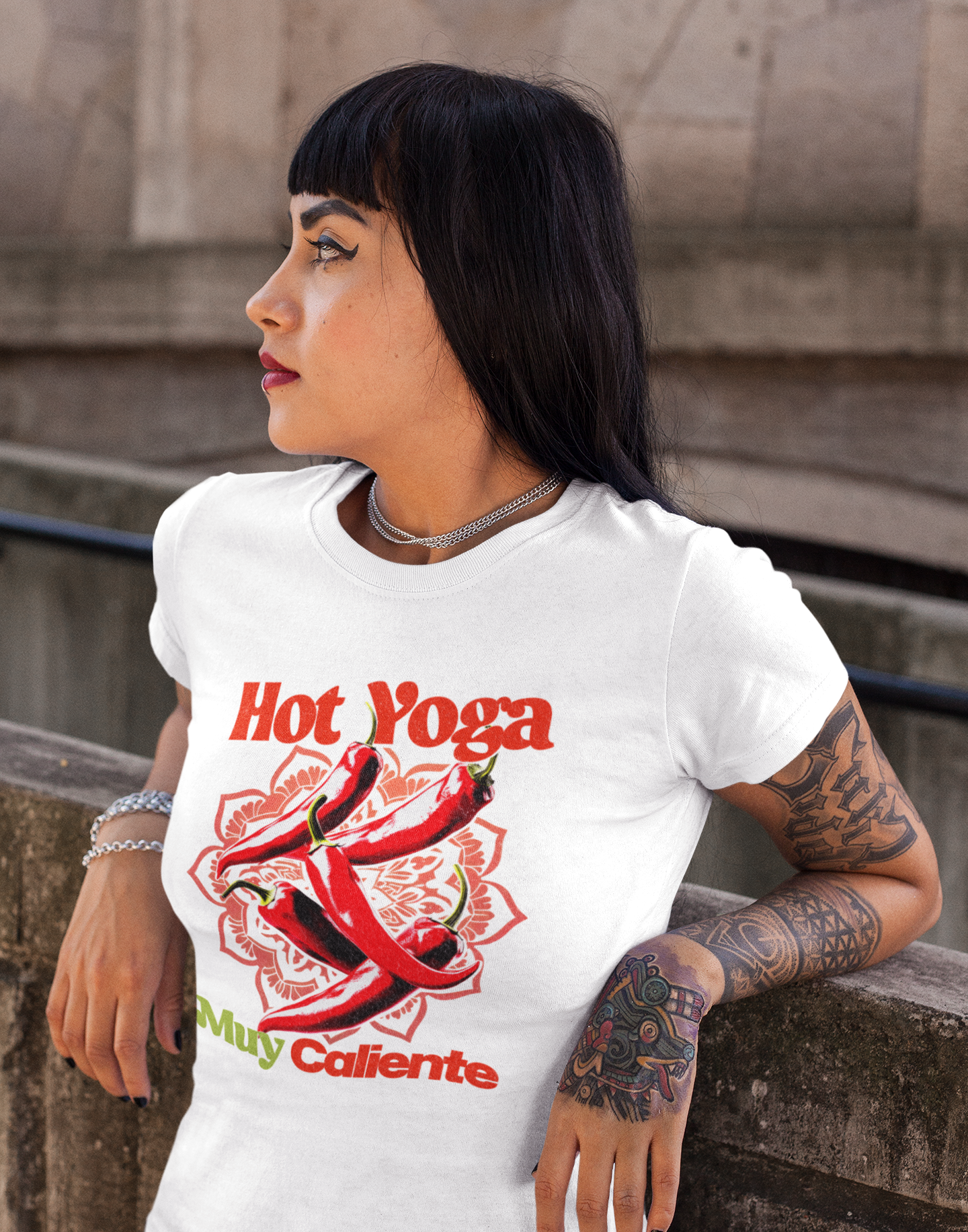 Hot Yoga Chili – Muy Caliente Tee