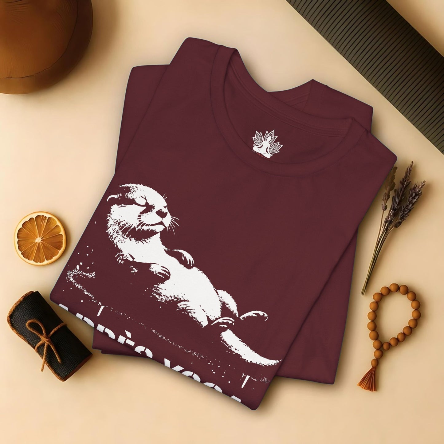 Après Yoga Otter – Cozy Shadow Art Tee