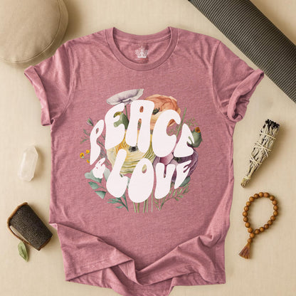 Peace & Love – Retro Boho Floral Tee