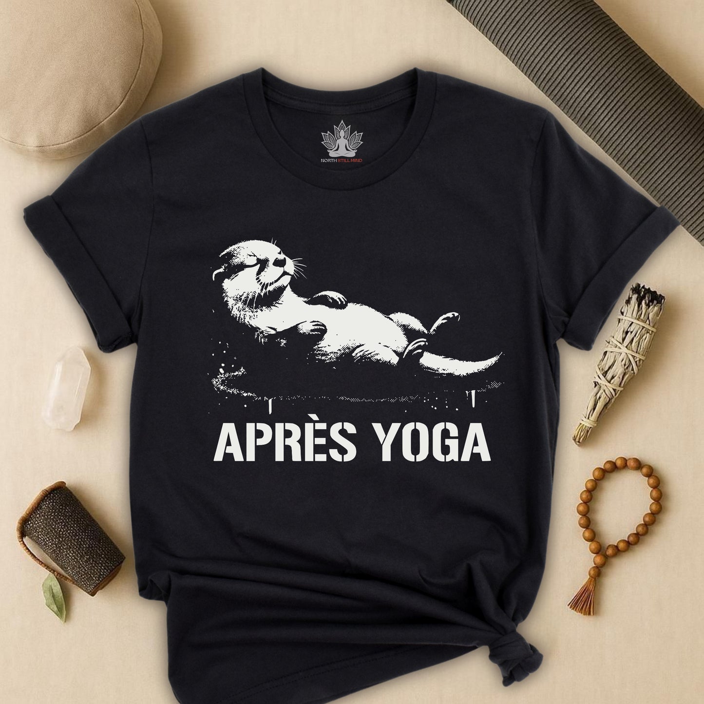 Après Yoga Otter – Cozy Shadow Art Tee