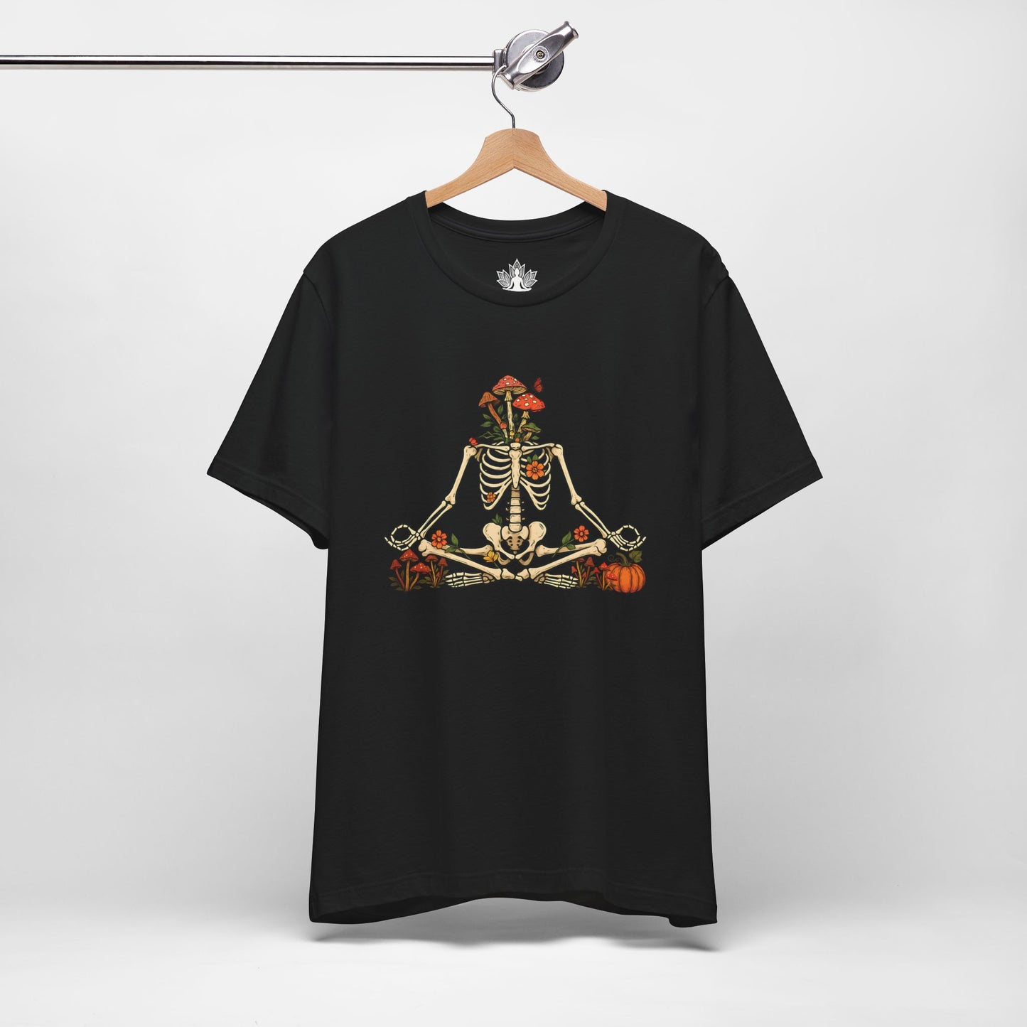 Skeleton Meditation – Halloween Mushroom Men Tee