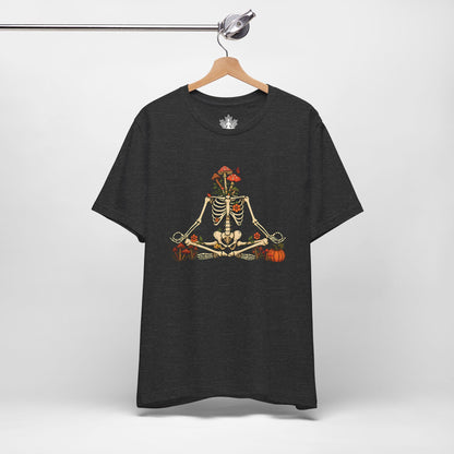Skeleton Meditation – Halloween Mushroom Men Tee