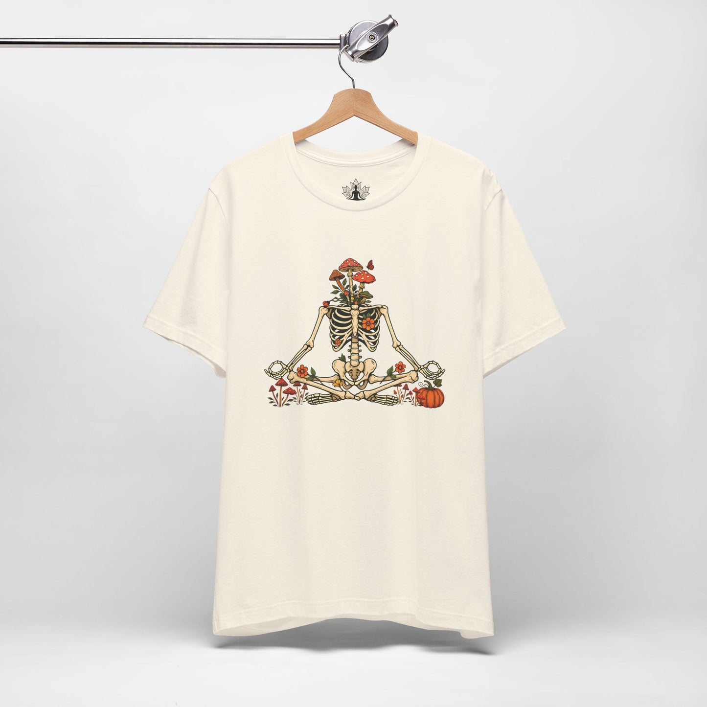 Skeleton Meditation – Halloween Mushroom Men Tee
