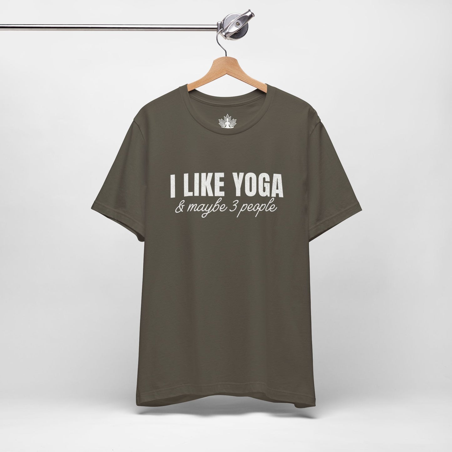 I Like Yoga & Maybe 3 People - Funny Men Tee
