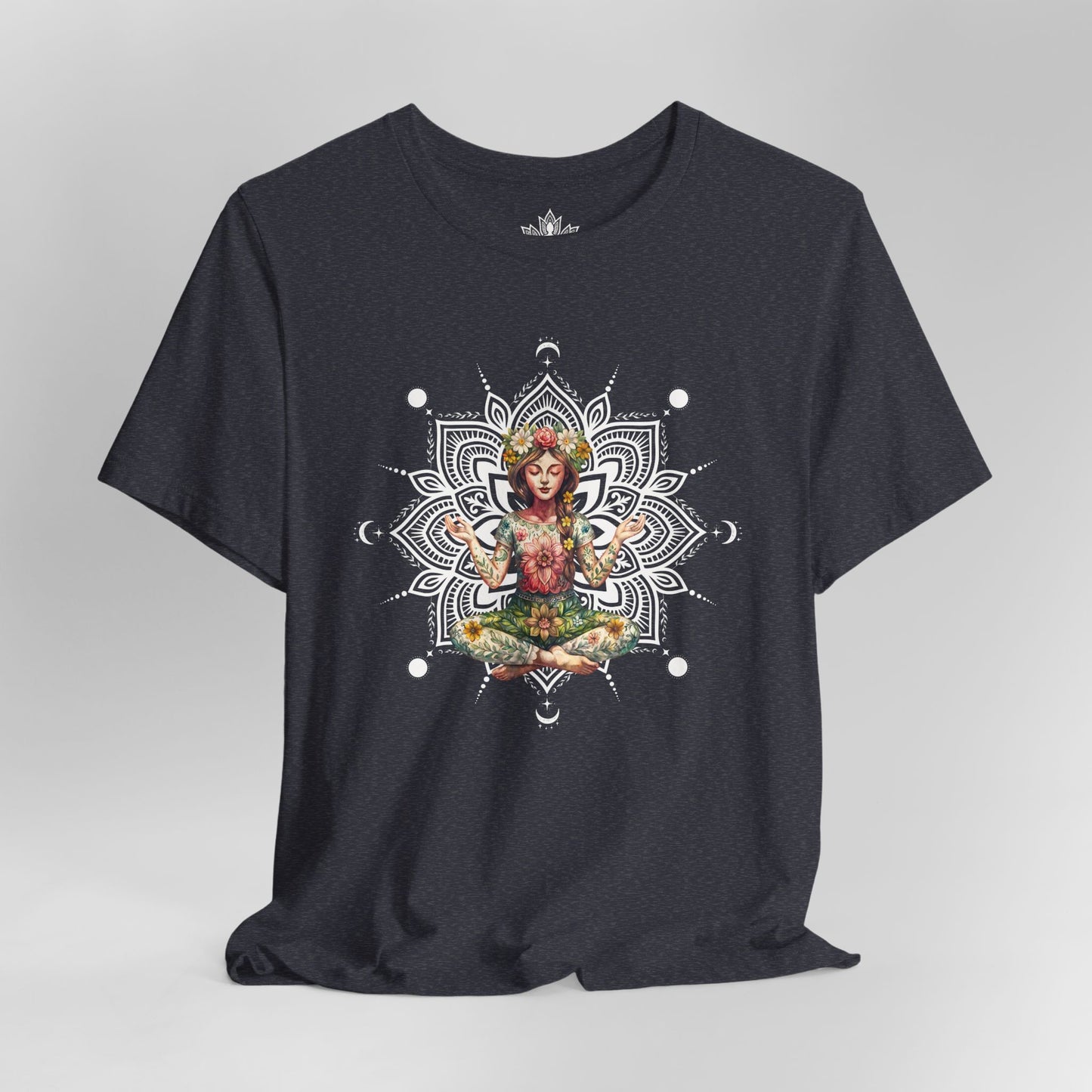 Boho Méditation Fleurie – Posture du Lotus Botanique