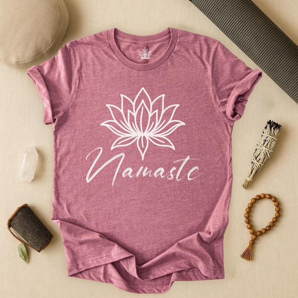 Namaste Lotus Tee – Yoga Minimalist